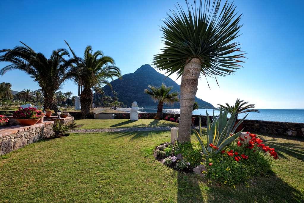 Hotel Radisson Collection Hotel, Bodrum 5*